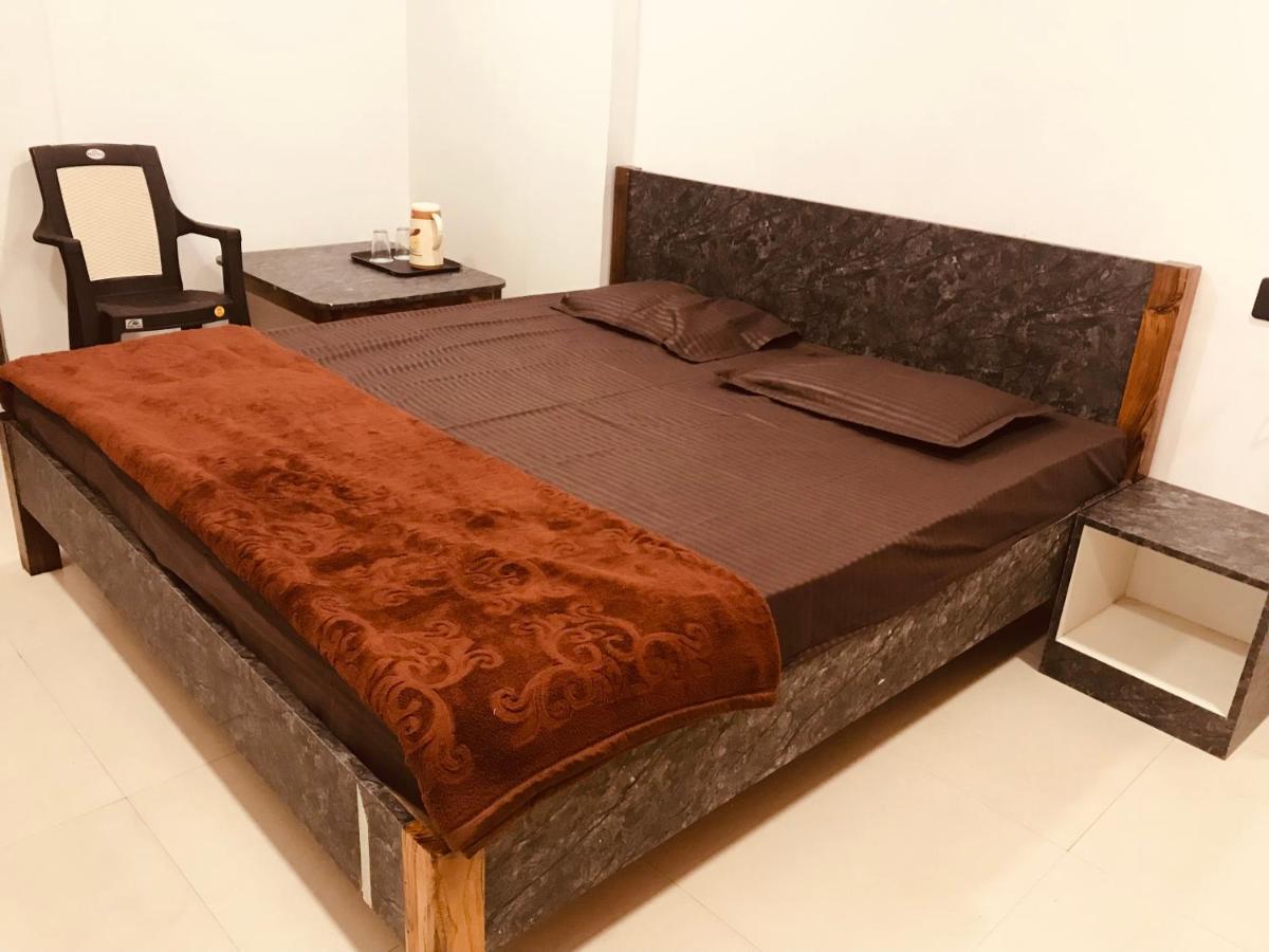 Prestige Guest House & Hostel Bilāspur Dış mekan fotoğraf